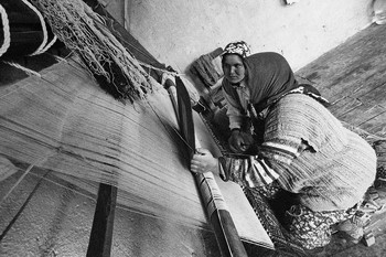 Traditional Carpet Weaving