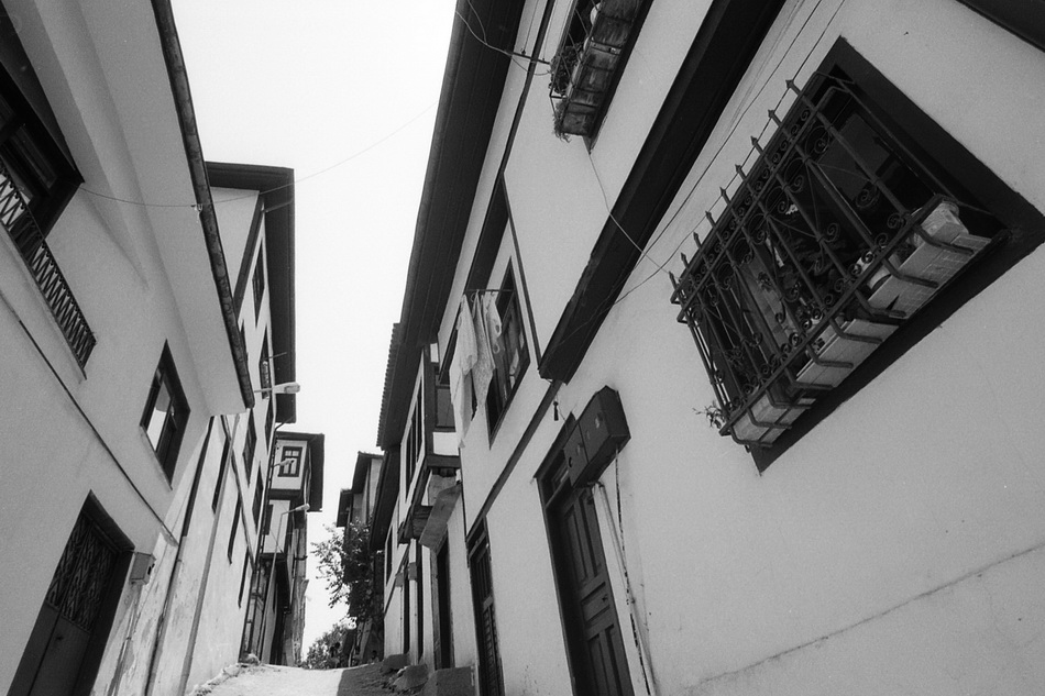 Beypazarı houses, streets and daily life, 2007 — photograph 2