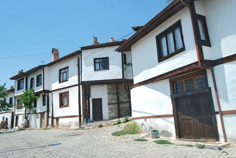 Beypazarı houses, streets and daily life, 2007 — photograph 23
