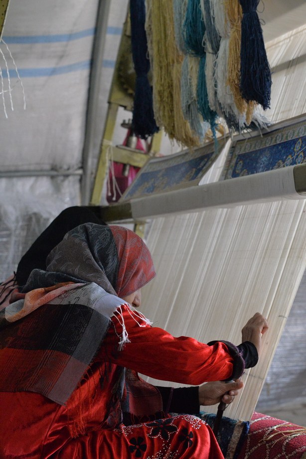 Midyat carpet weaving, 2015 — photograph 7
