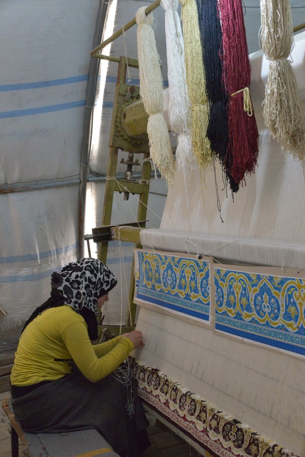 Midyat carpet weaving, 2015 — photograph 11