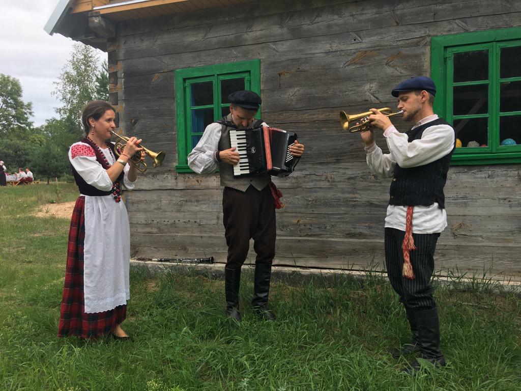 Belaruslu müzisyen Tatsiana: “Meydanlar dolunca ben de kendi dilimde müzik yapmak istedim.” — photograph 7