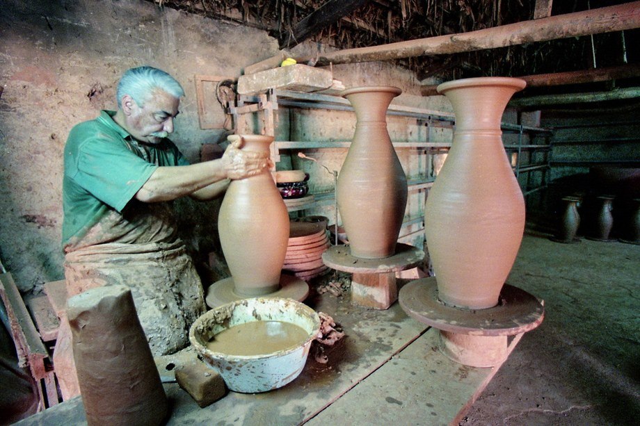 Traditional Pottery — photograph 16