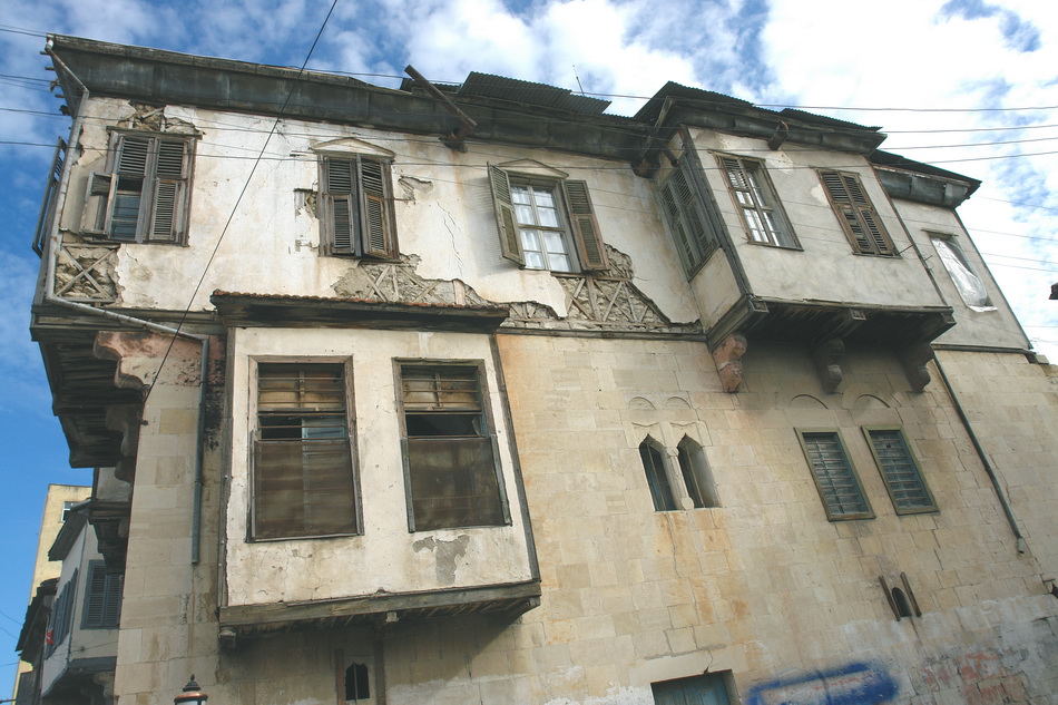 Historic houses and streets of Tarsus, 2006 — photograph 4