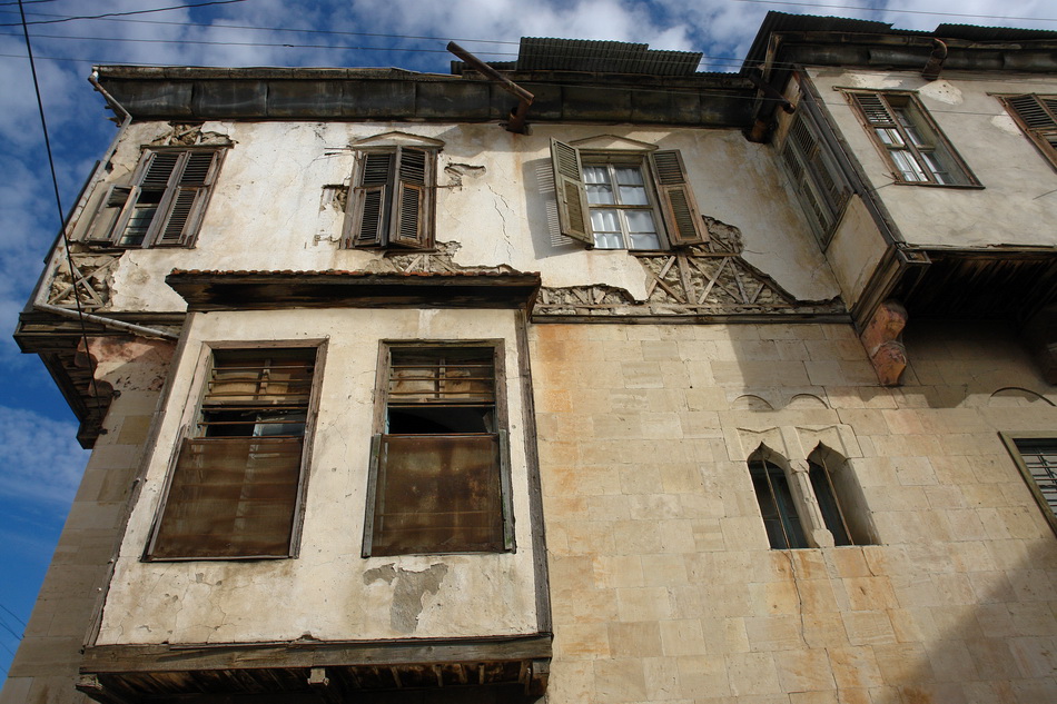 Historic houses and streets of Tarsus, 2006 — photograph 9