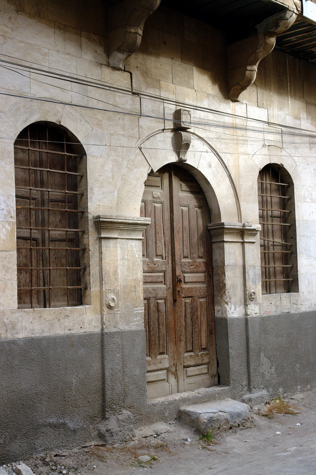 Historic houses and streets of Tarsus, 2006 — photograph 12