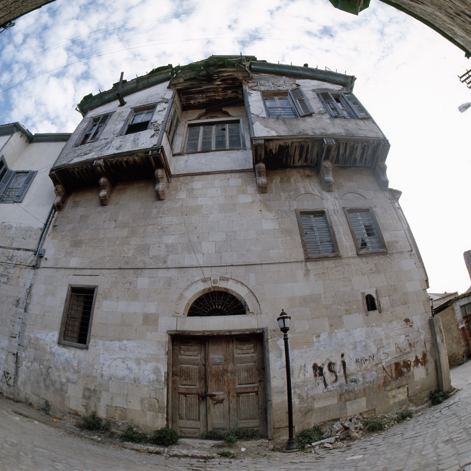 Historic houses and streets of Tarsus, 2006 — photograph 19
