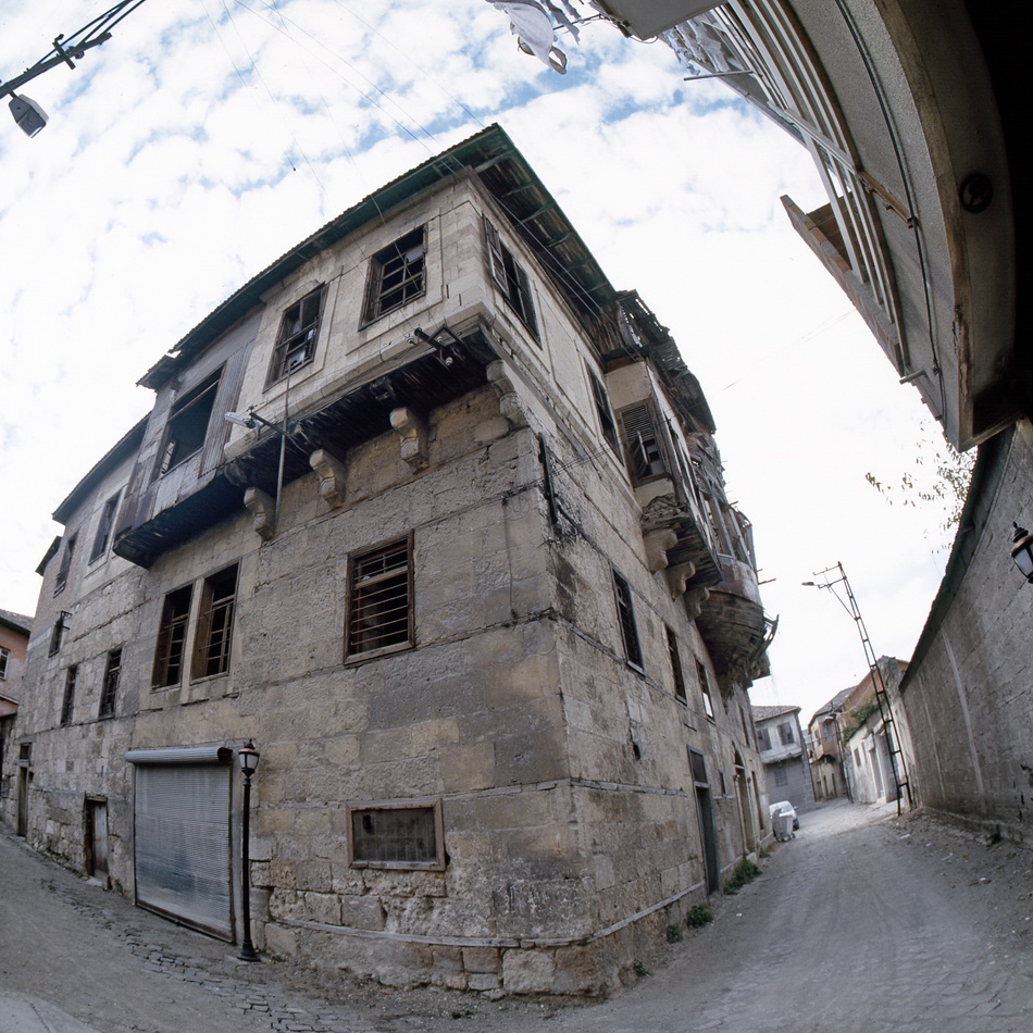 Historic houses and streets of Tarsus, 2006 — photograph 22