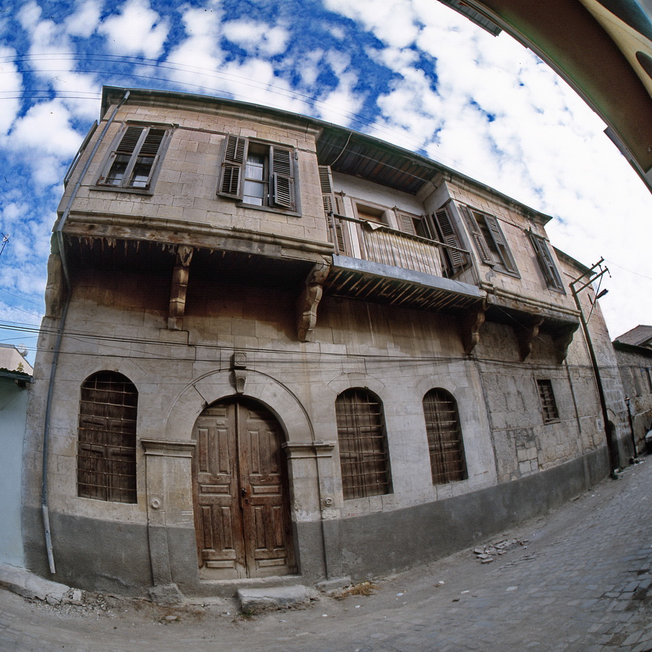 Historic houses and streets of Tarsus, 2006 — photograph 24