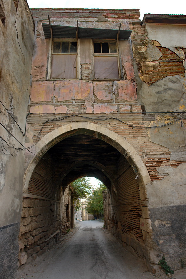 Historic Tepebağ houses, Adana, 2006 — photograph 2